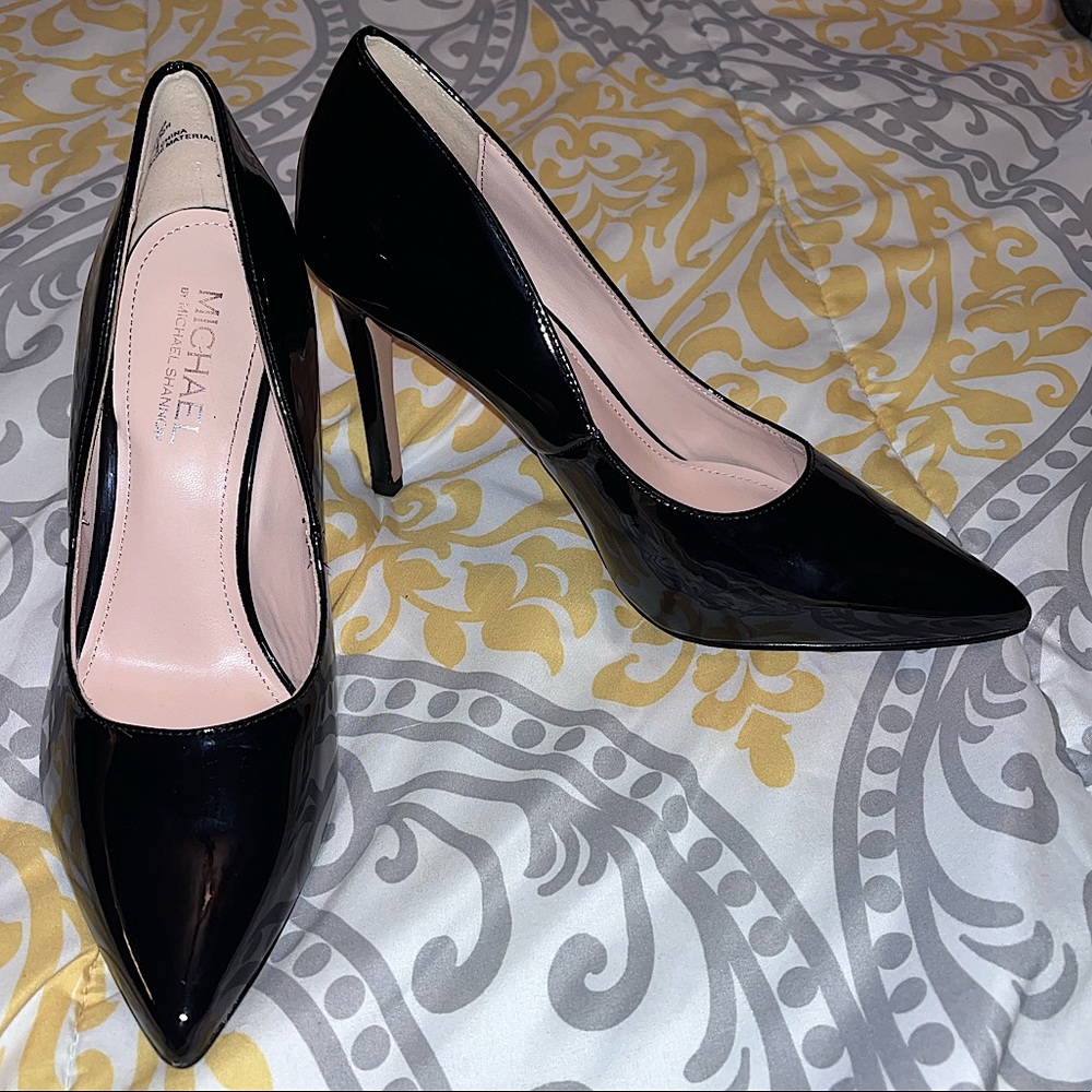 MICHAEL by MICHAEL SHANNON Black Heels